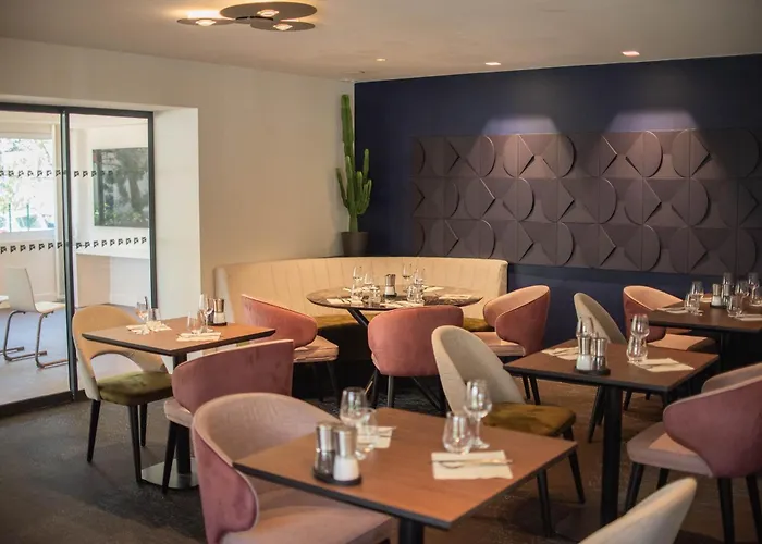 Du Parc Euromedecine By Akena