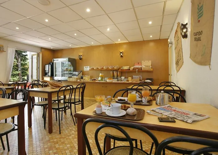 فندق Du Parc Euromedecine By Akena 3*