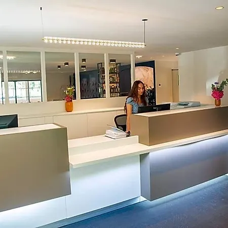 Hotel Du Parc Euromedecine By Akena Montpellier